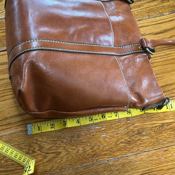 Patricia Nash Carducci brown leather shoulder bag.  Great condition. Tote size.